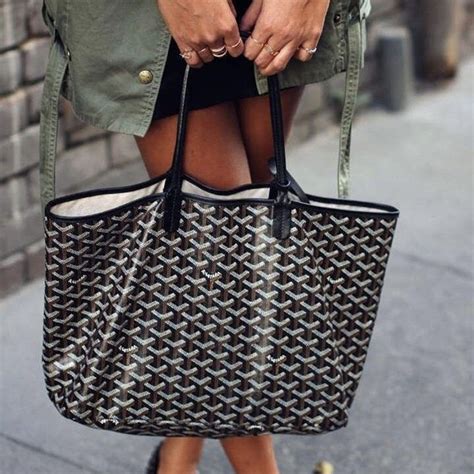 goyard tote history.